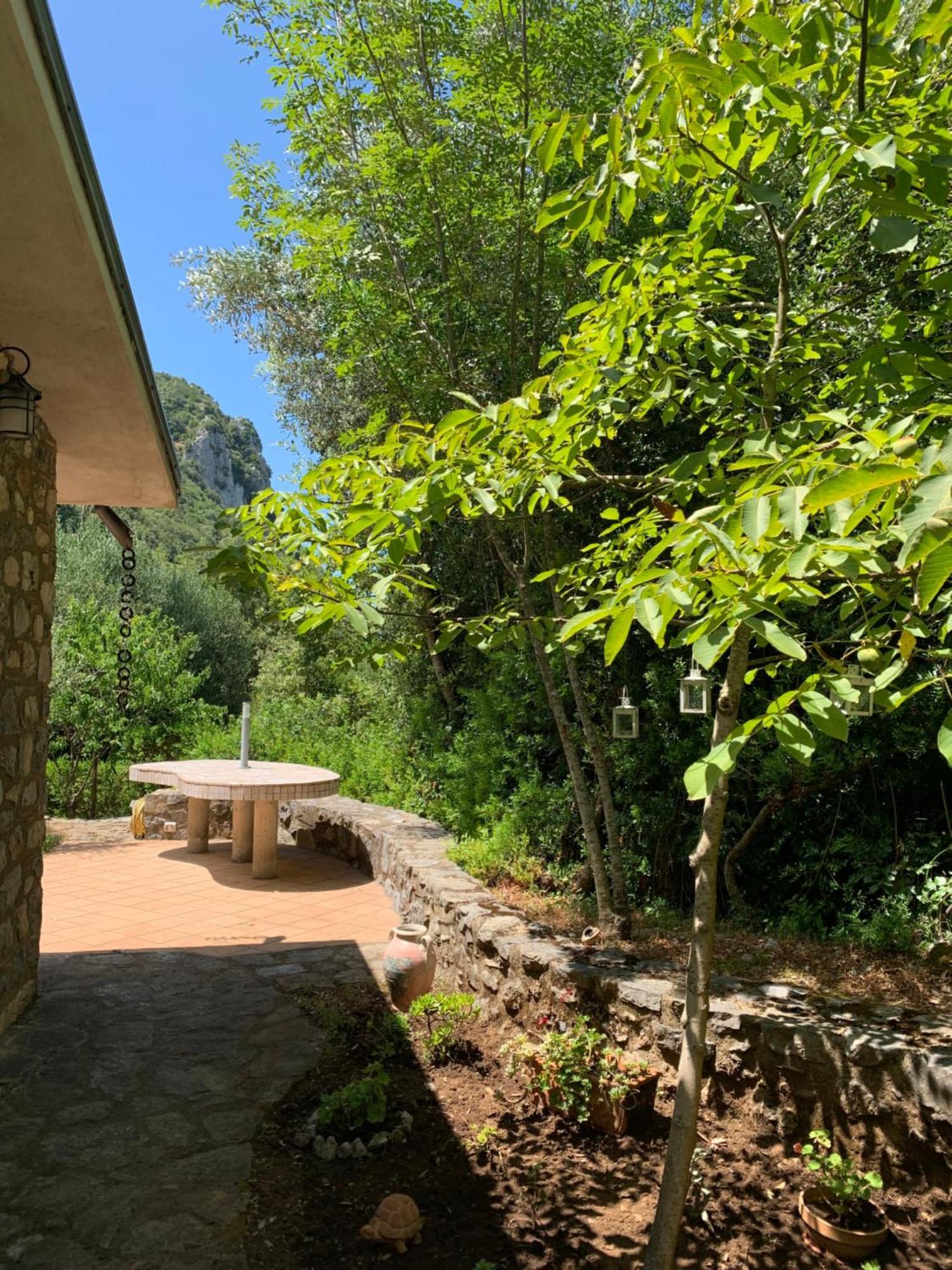 I Suoni Di Valle Martina Poderia Exterior foto